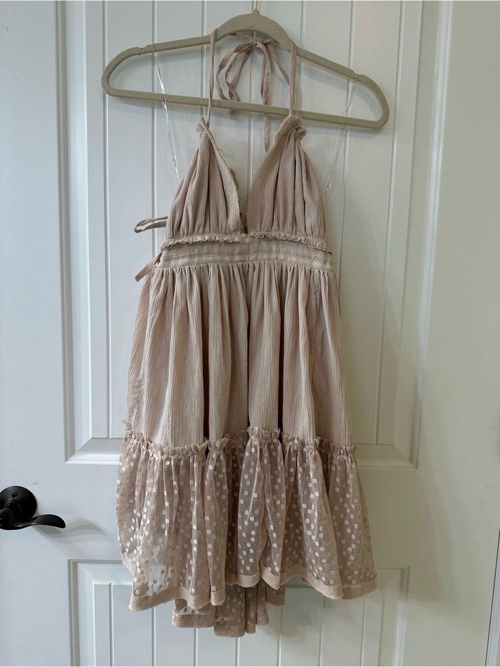 Sweet Lovely by Jen Halter Tan Dress Size-Small